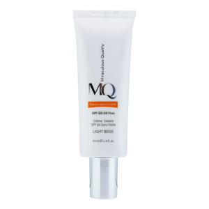 ضد آفتاب بژ روشن SPF50 (فاقد چربی) 55 میل برند ام کیو